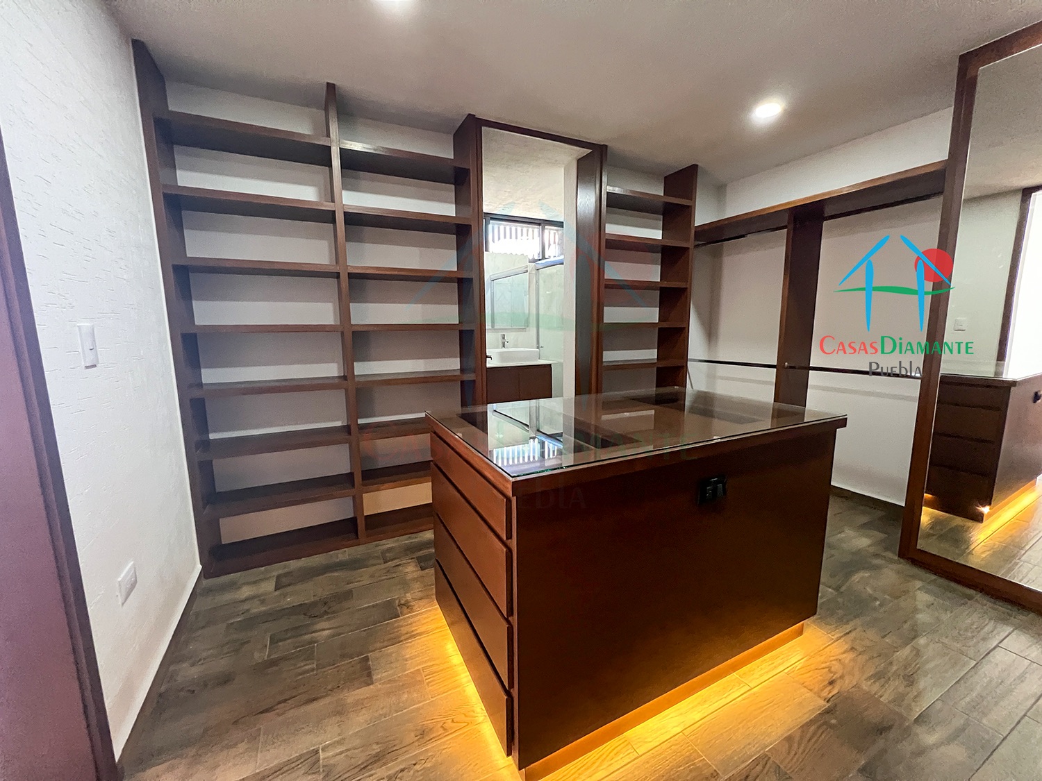 Parque México Casa Azteca - Recámara principal 10